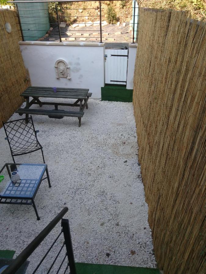 梅尔·莱斯·拜恩斯La Terrasse别墅 外观 照片